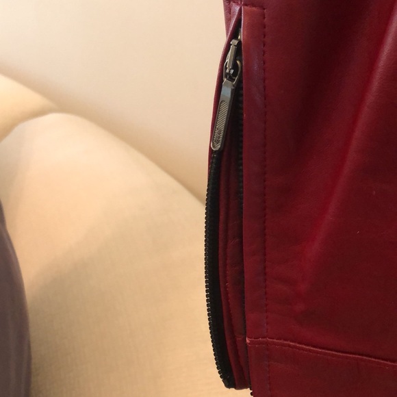 Jacket - Picture 2 of 7